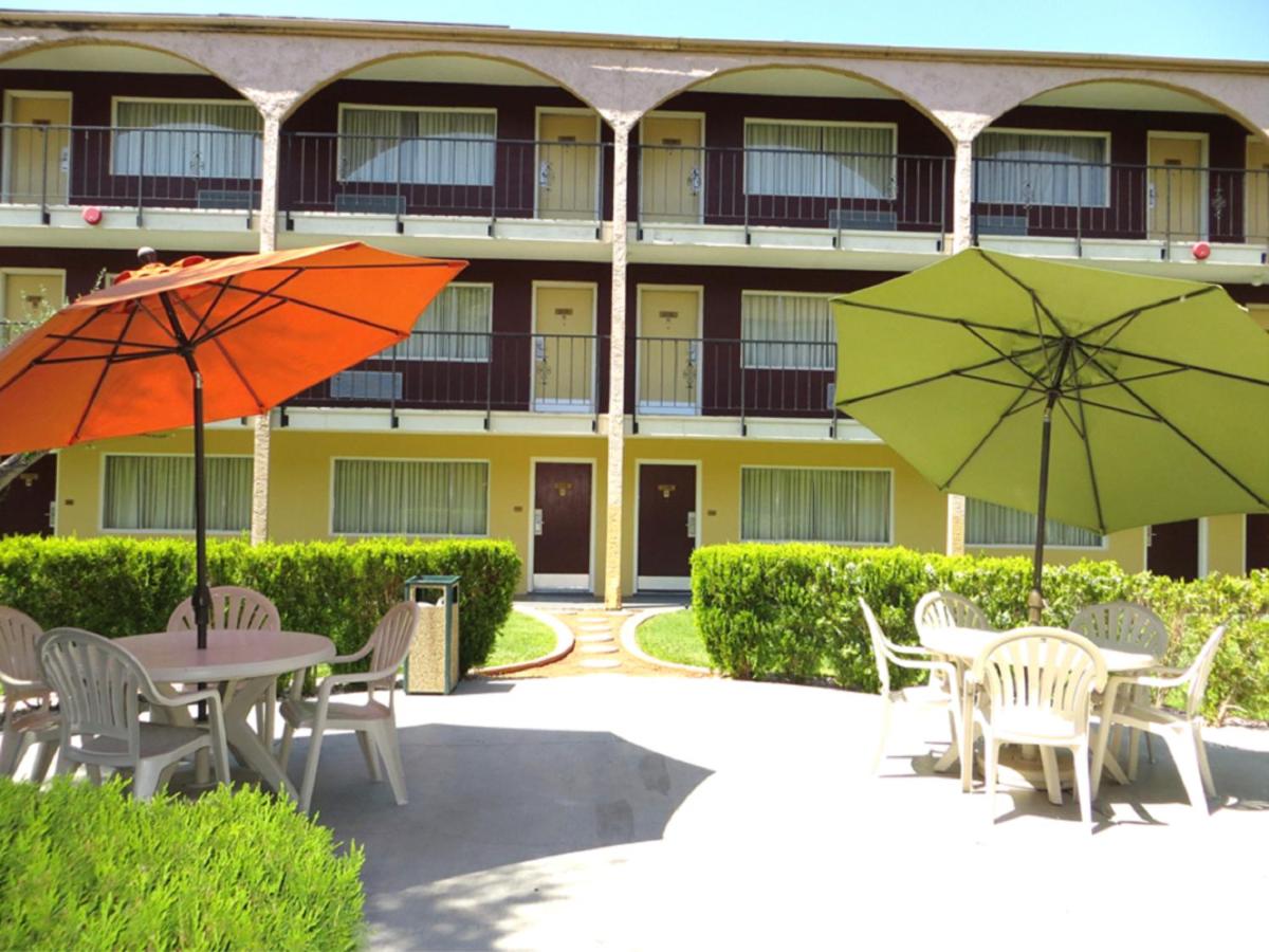 Mardi Gras Hotel & Casino
