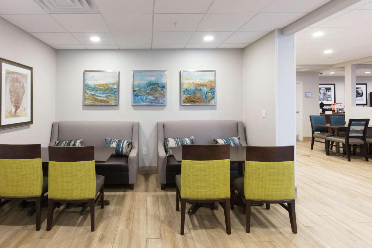 | Hampton Inn Saint Augustine Beach