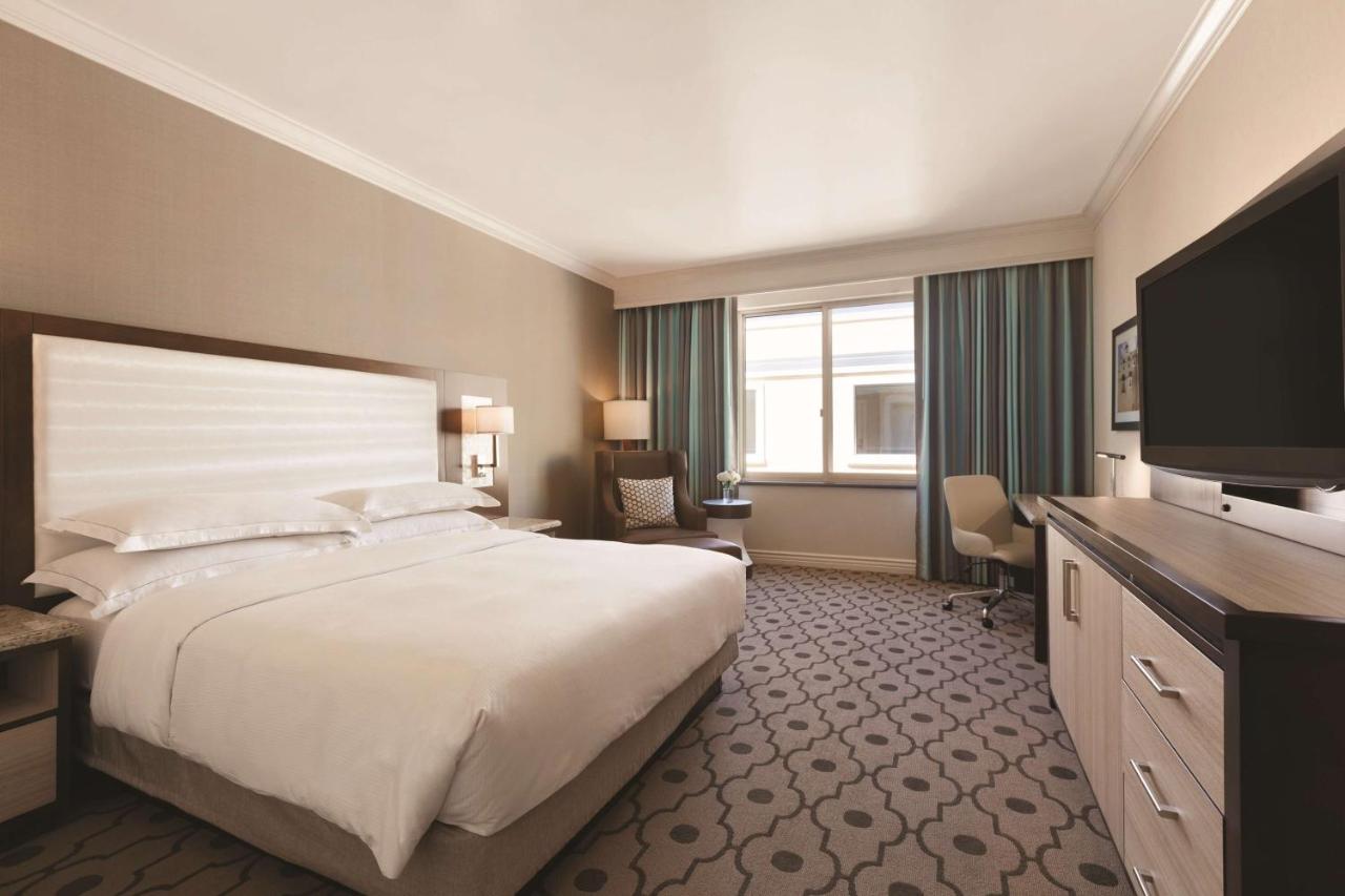 King Bedroom at Hilton Los Angeles/San Gabriel