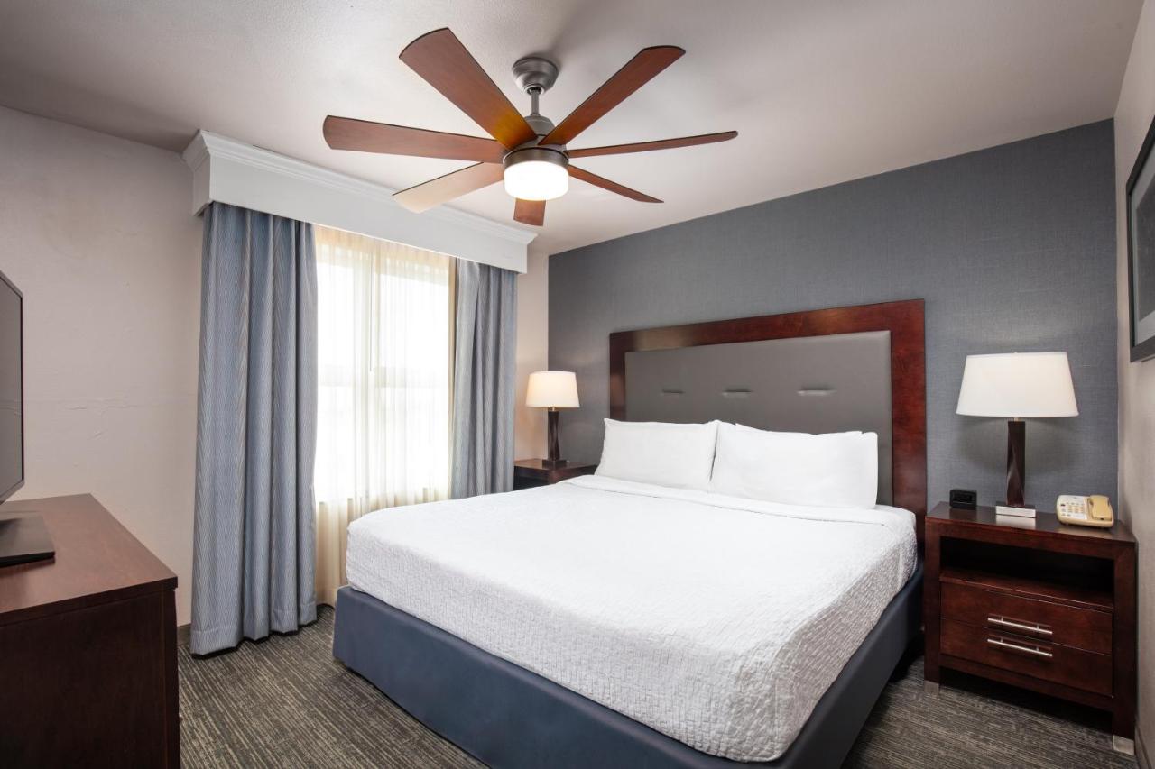 | Homewood Suites Fairfield-Napa Valley Area