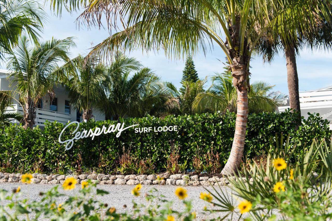  | Seaspray Surf Lodge