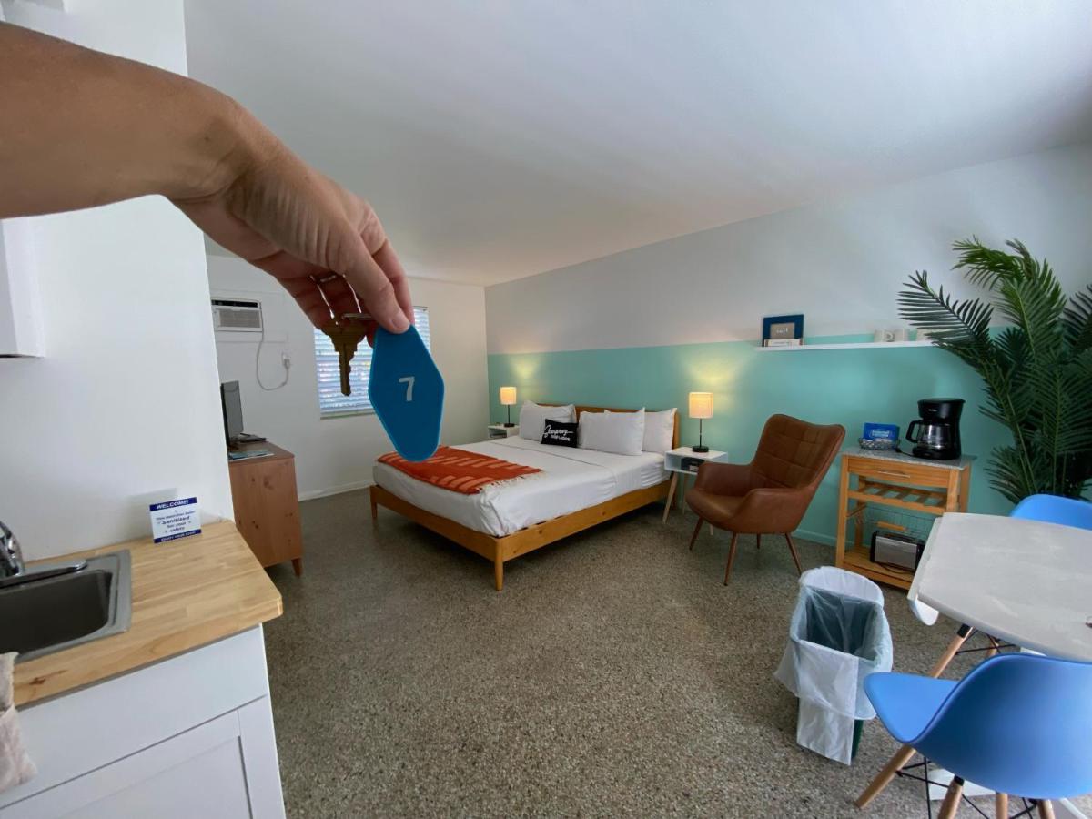  | Seaspray Surf Lodge