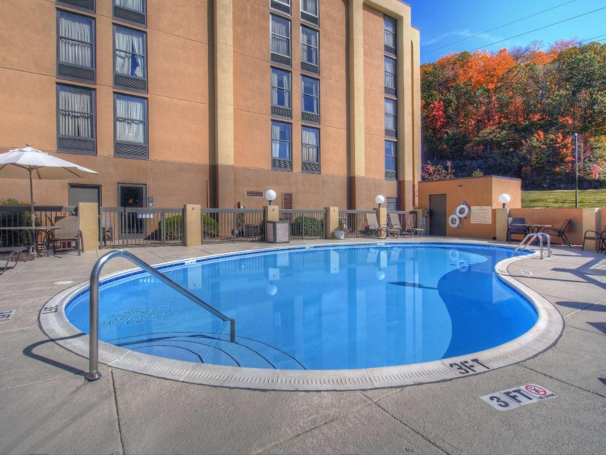 | Hampton Inn Bristol