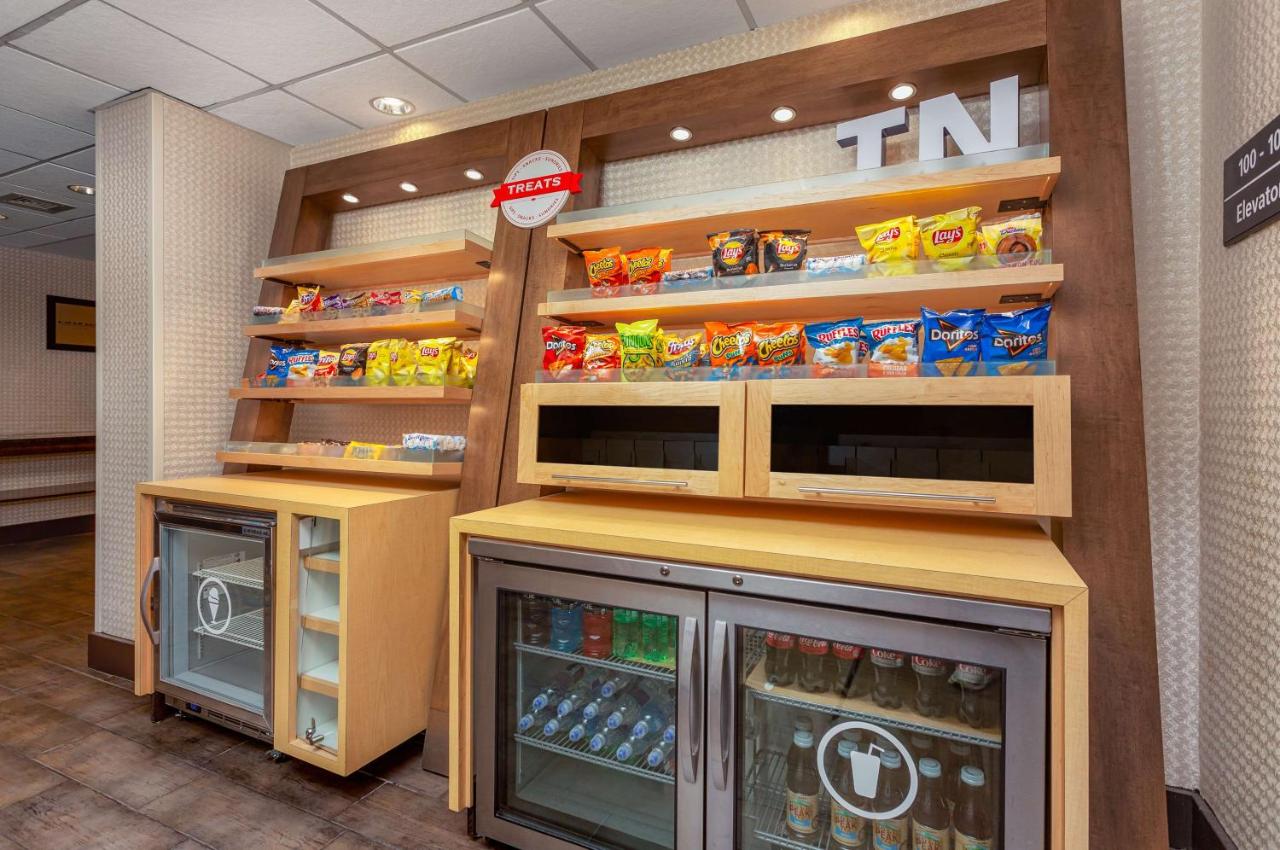 | Hampton Inn Bristol