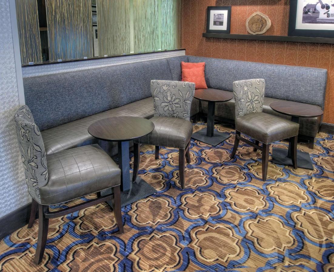 | Hampton Inn Bristol