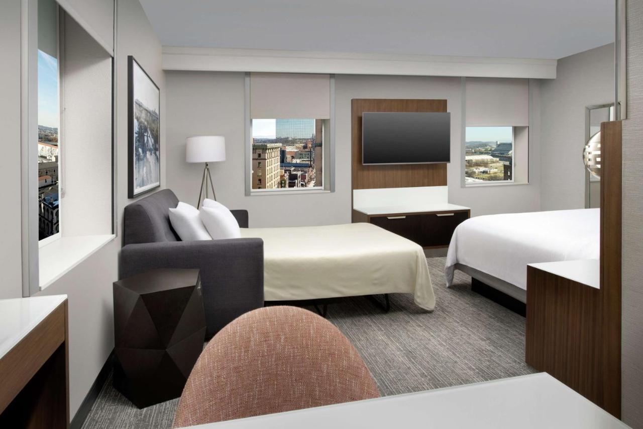 King Studio Suite at Embassy Suites by Hilton Knoxville Downtown
