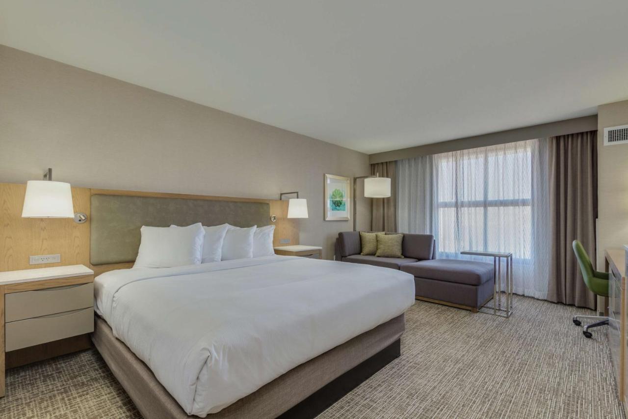 King Room with Sofa Bed - Non-Smoking at DoubleTree by Hilton Phoenix Chandler