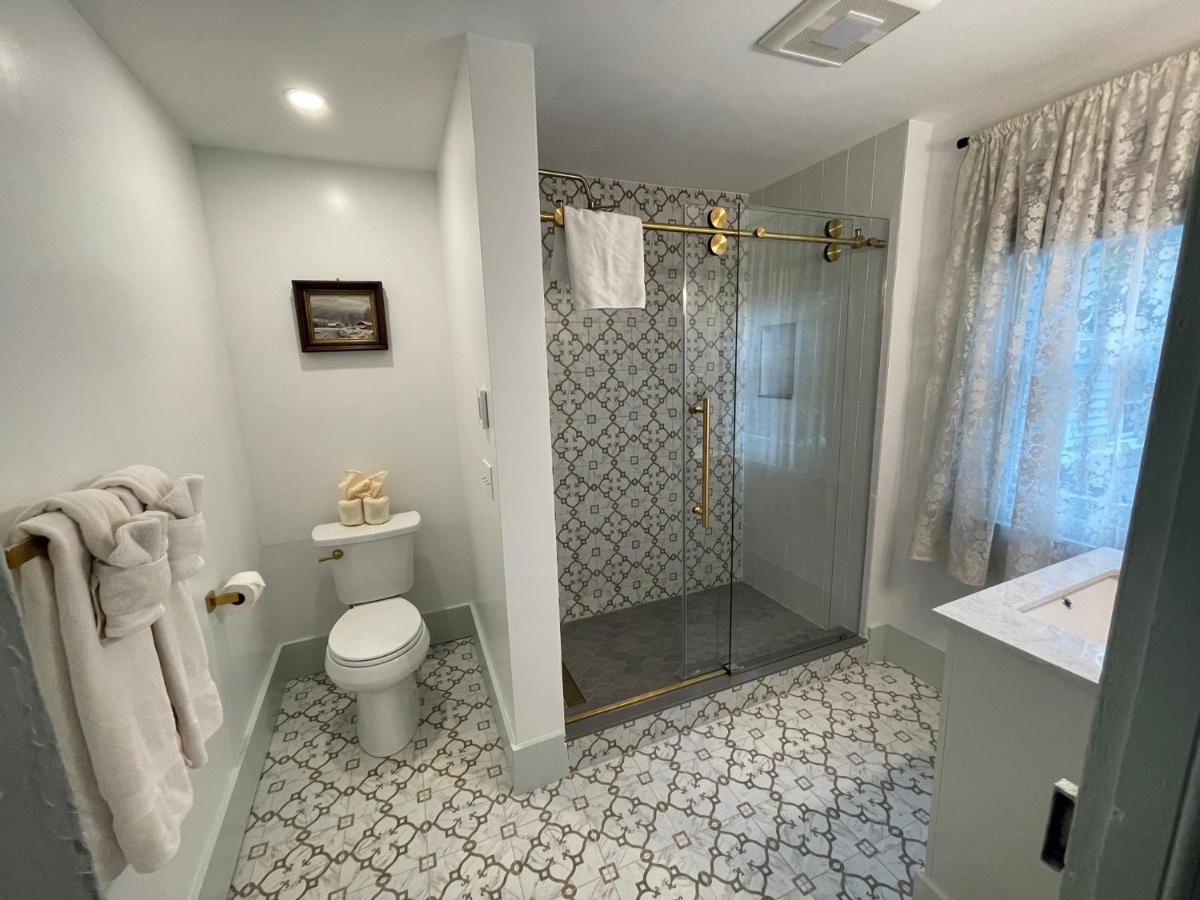 | Arlington Inn & Spa