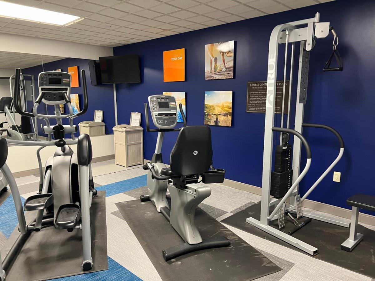 | Comfort Inn & Suites Lake George