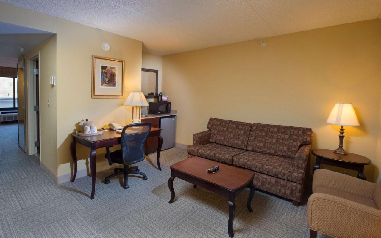 | Hampton Inn Bennington