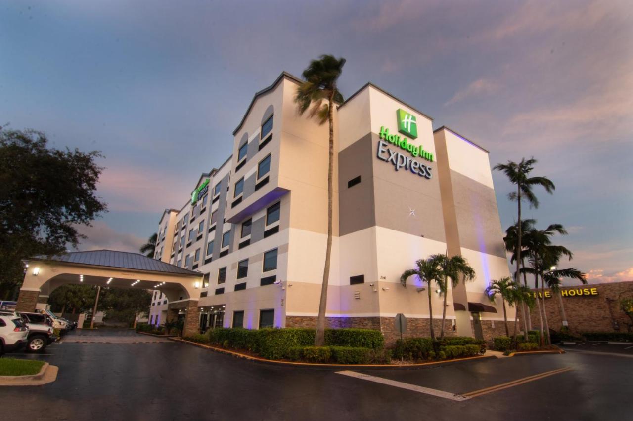  | Holiday Inn Express & Suites Ft. Lauderdale Airport West, an IHG Hotel
