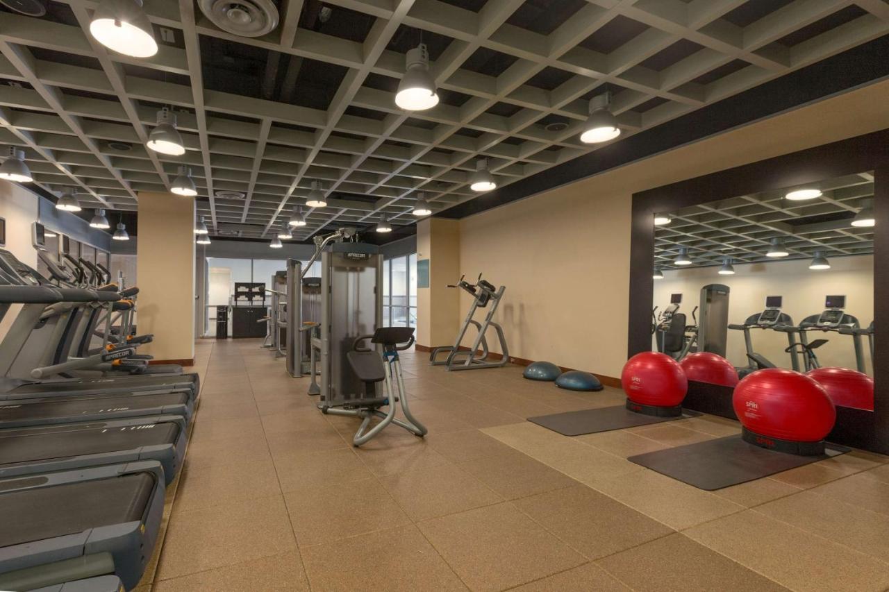 | Hilton Baltimore BWI Airport