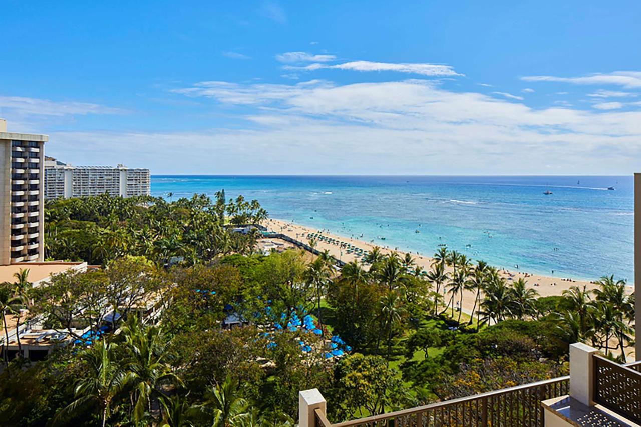 Diamond Head Tower Suite 1 Bedroom Suite at Hilton Hawaiian Village Waikiki Beach Resort