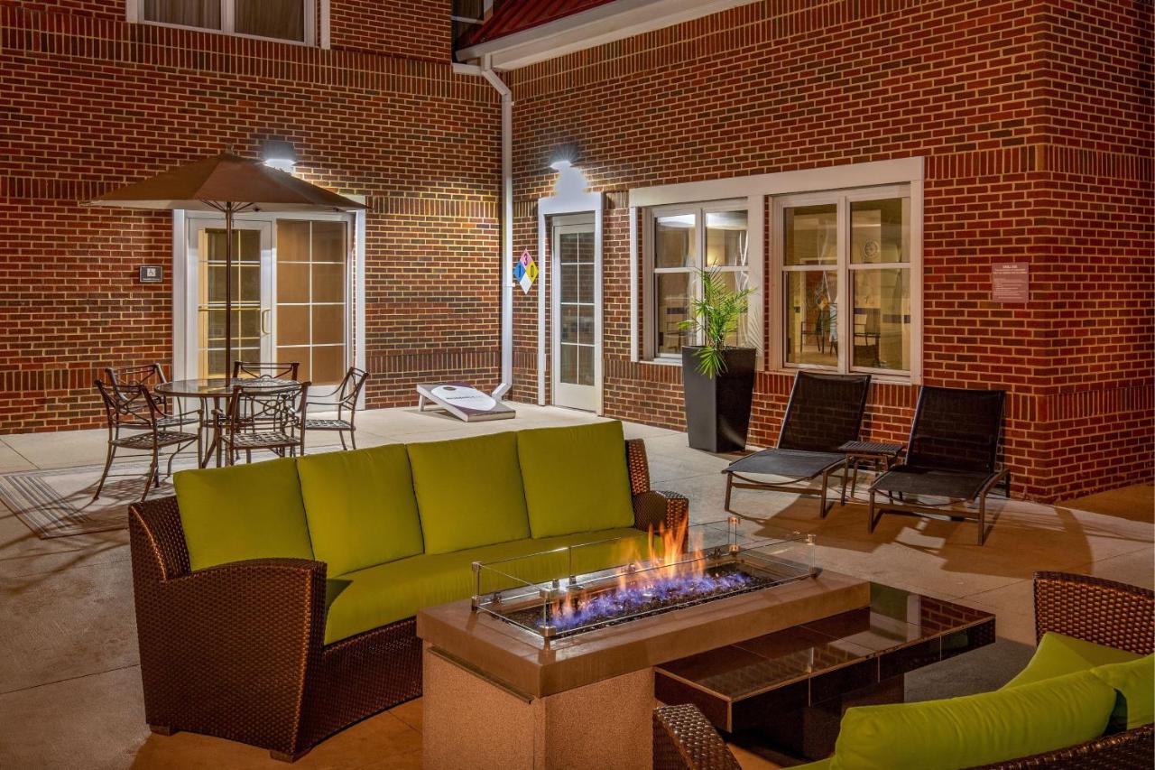 | Residence Inn by Marriott Chesapeake Greenbrier