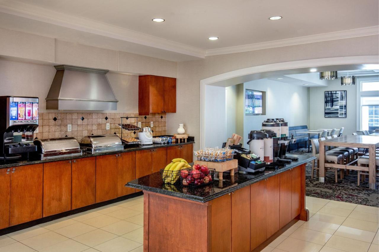 | Residence Inn by Marriott Chesapeake Greenbrier