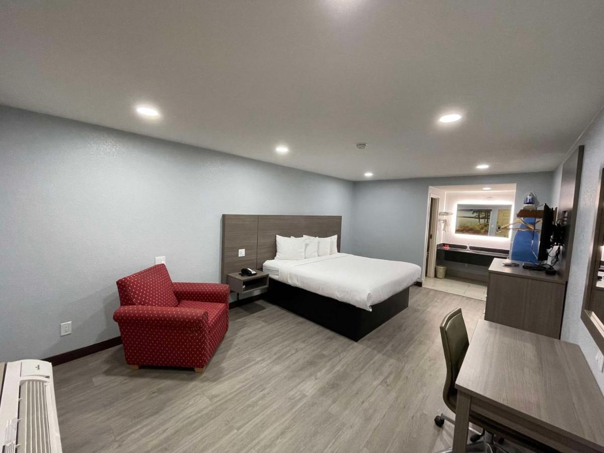 King Room at SureStay Hotel by Best Western Childress
