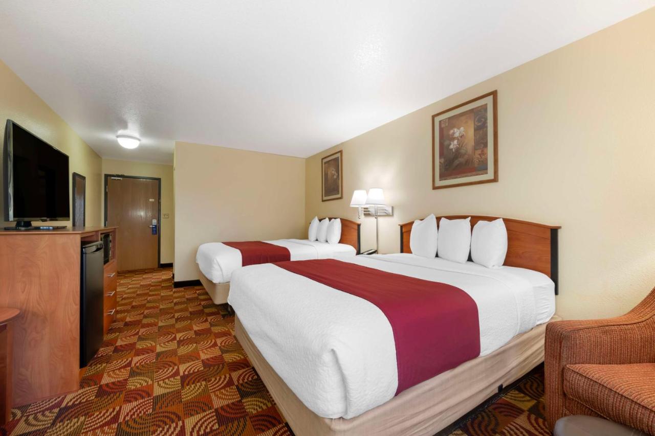  | Best Western Laramie Inn & Suites