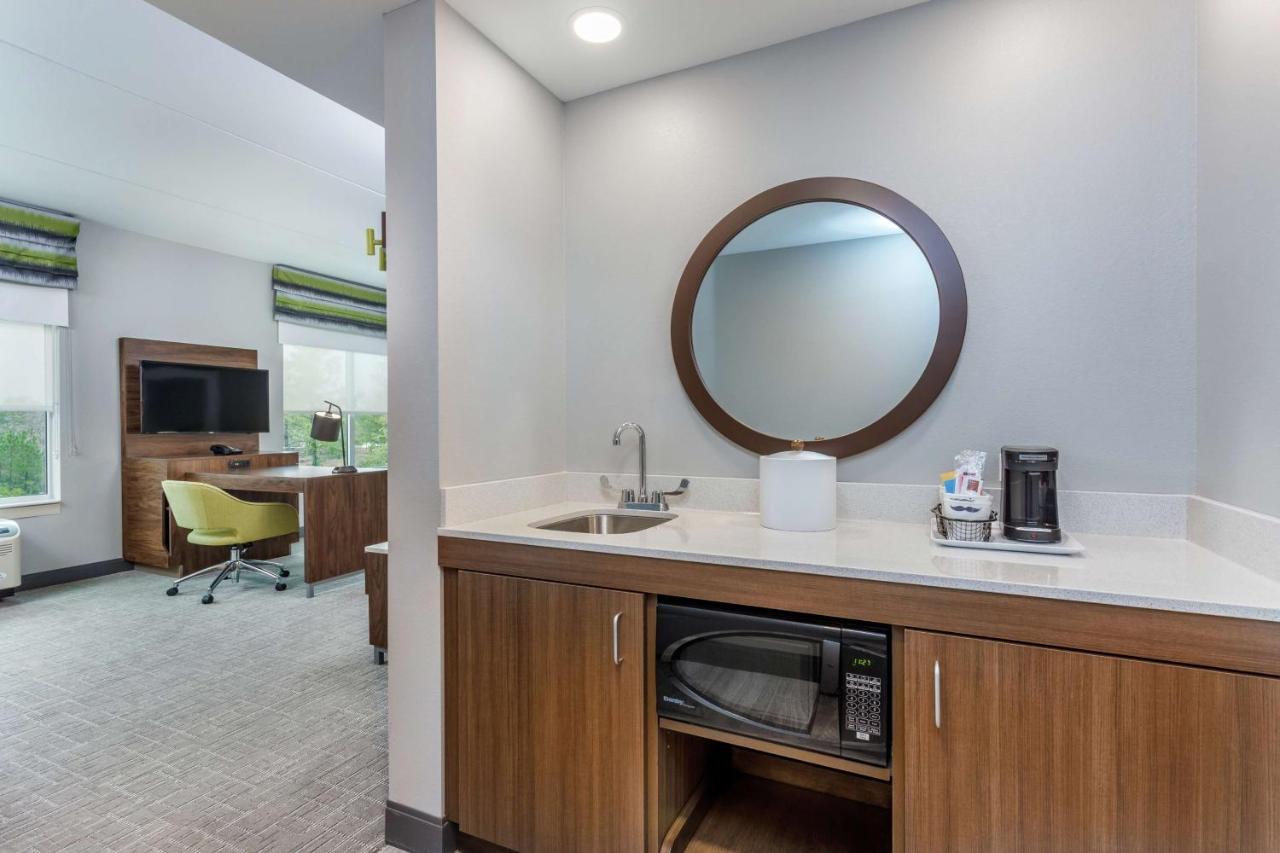 Executive King Suite - Non Smoking at Hampton Inn & Suites Saraland Mobile