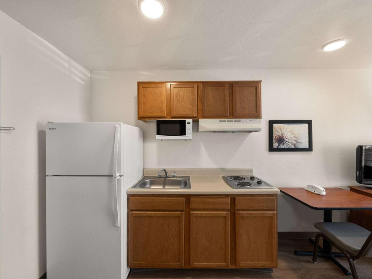 Standard Double Room with Sofa Bed - Non-Smoking at WoodSpring Suites Rockwall-East Dallas