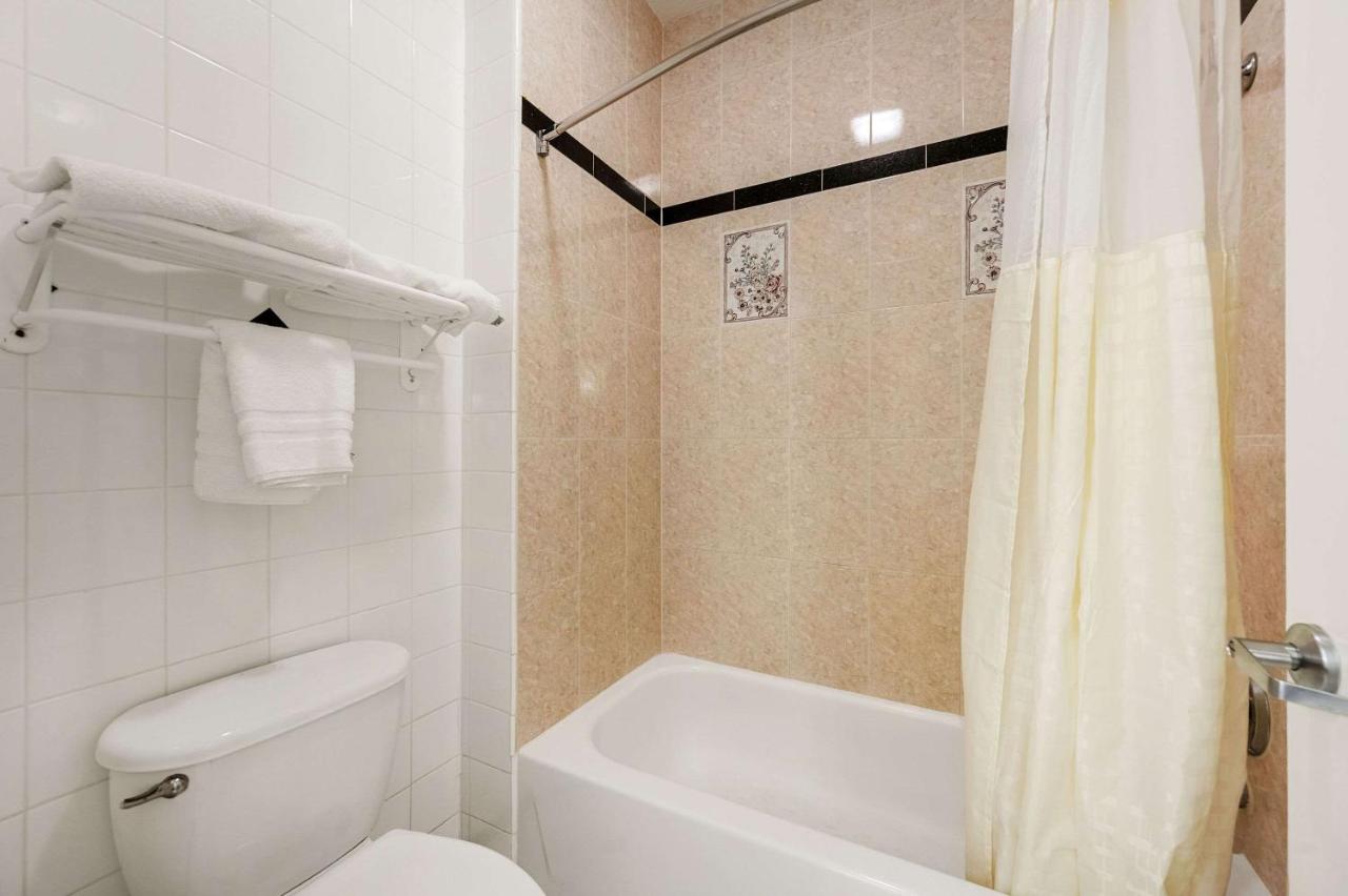| Best Western Windsor Suites