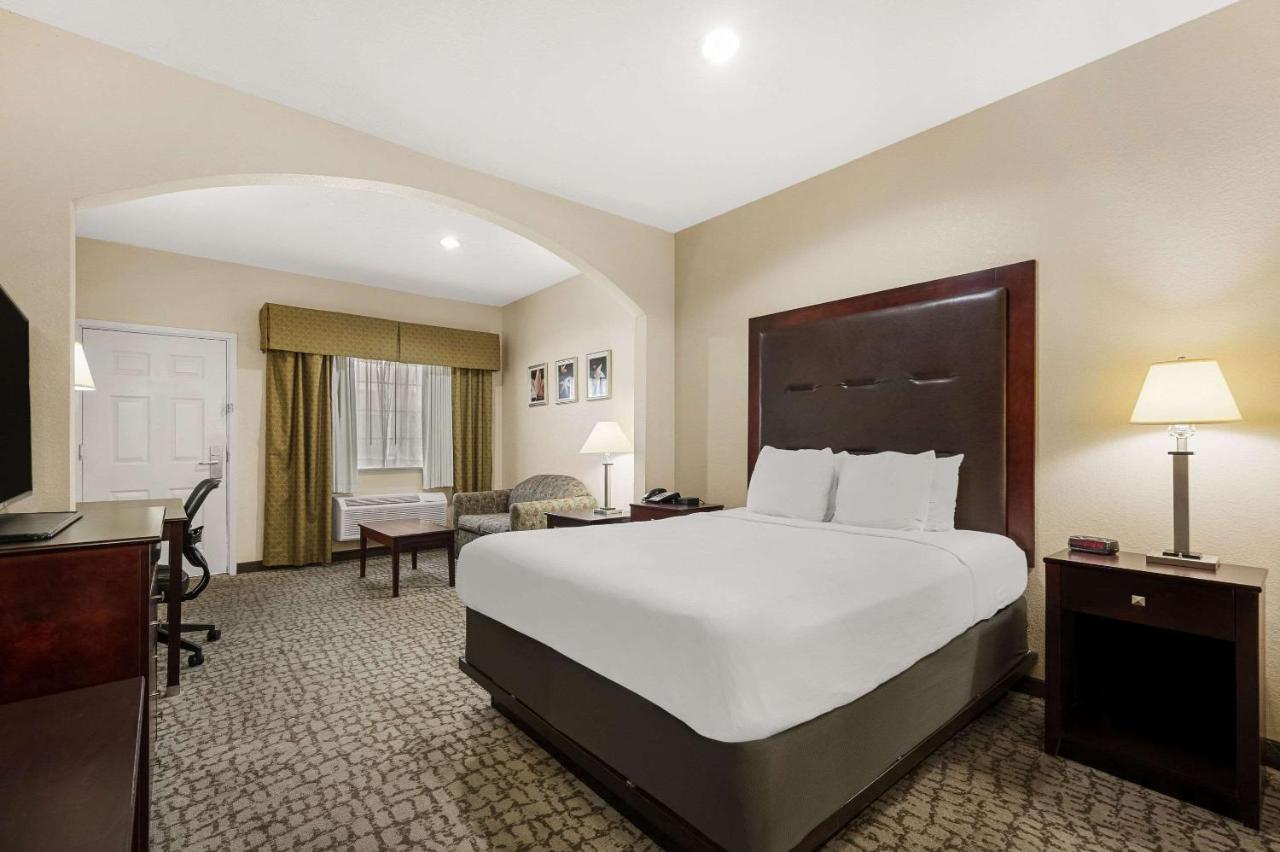 | Best Western Windsor Suites