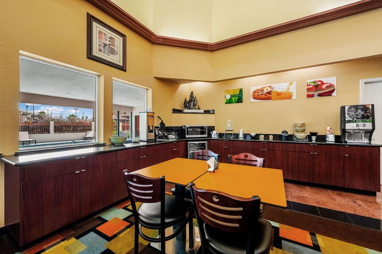 | Best Western Windsor Suites