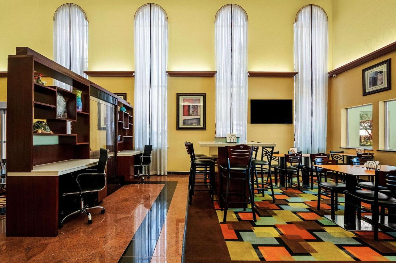 | Best Western Windsor Suites