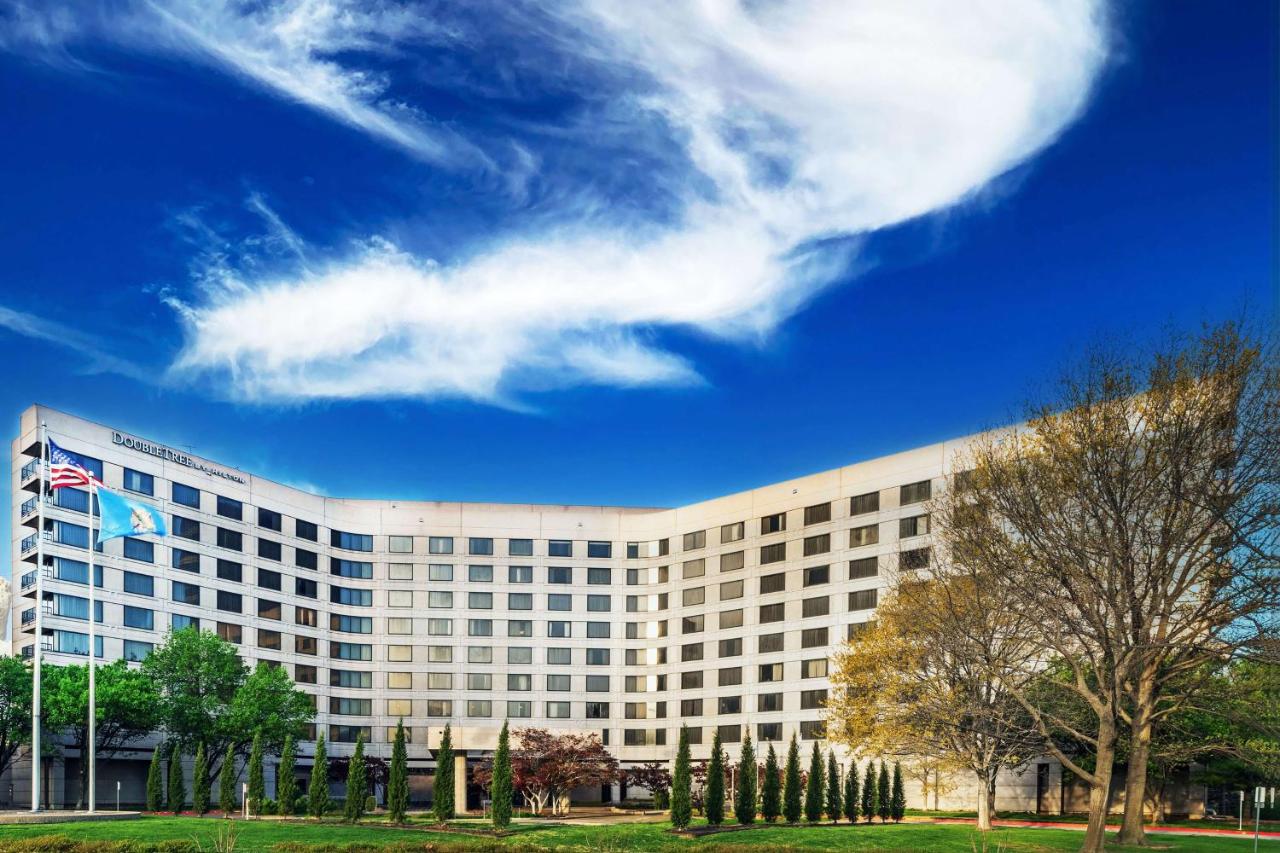  | DoubleTree by Hilton Hotel Tulsa - Warren Place