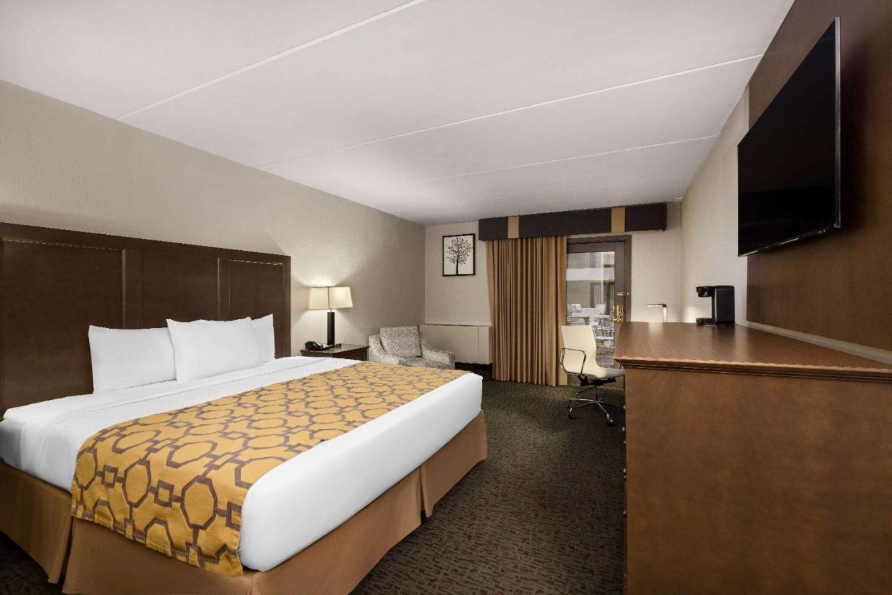 King Room with Pool View - Non-Smoking at Baymont by Wyndham Shakopee