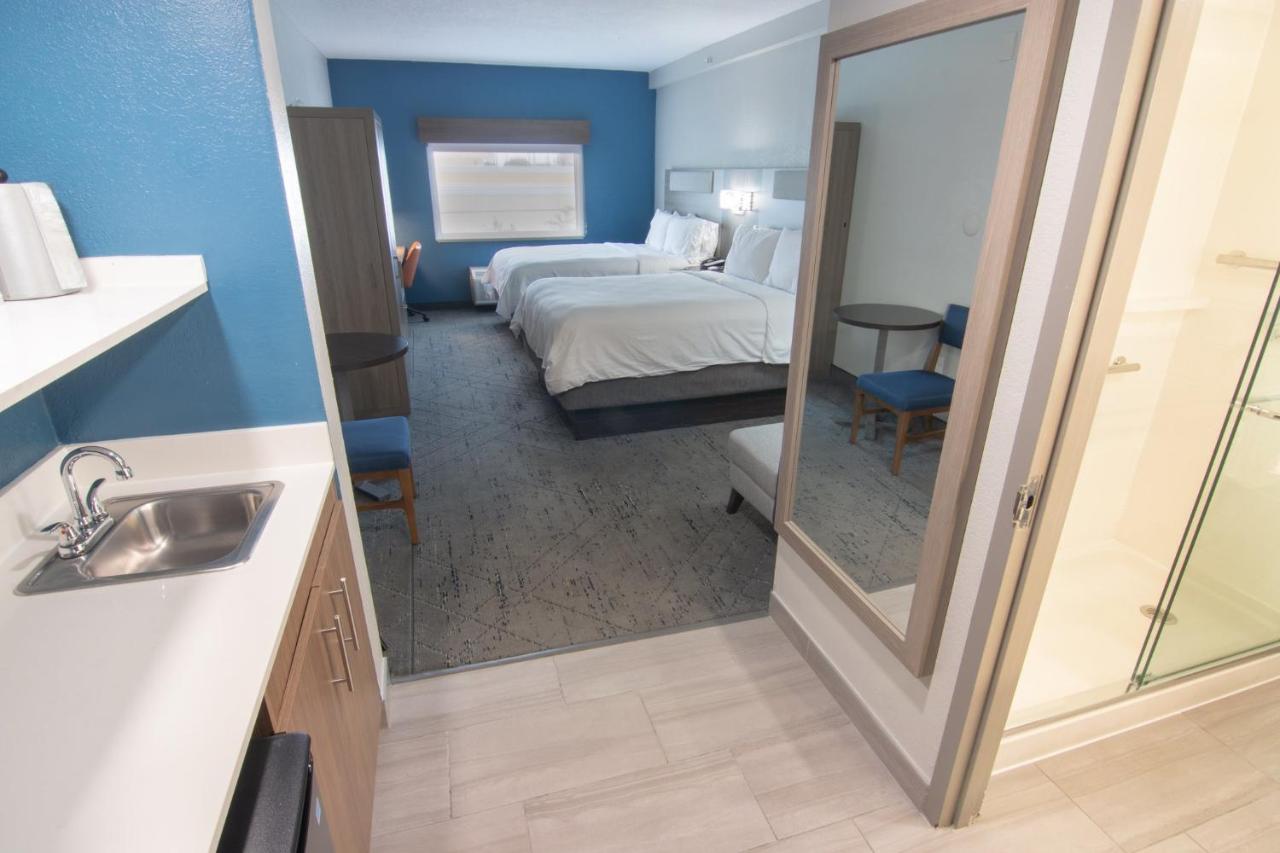  | Holiday Inn Express & Suites Ft. Lauderdale Airport West, an IHG Hotel