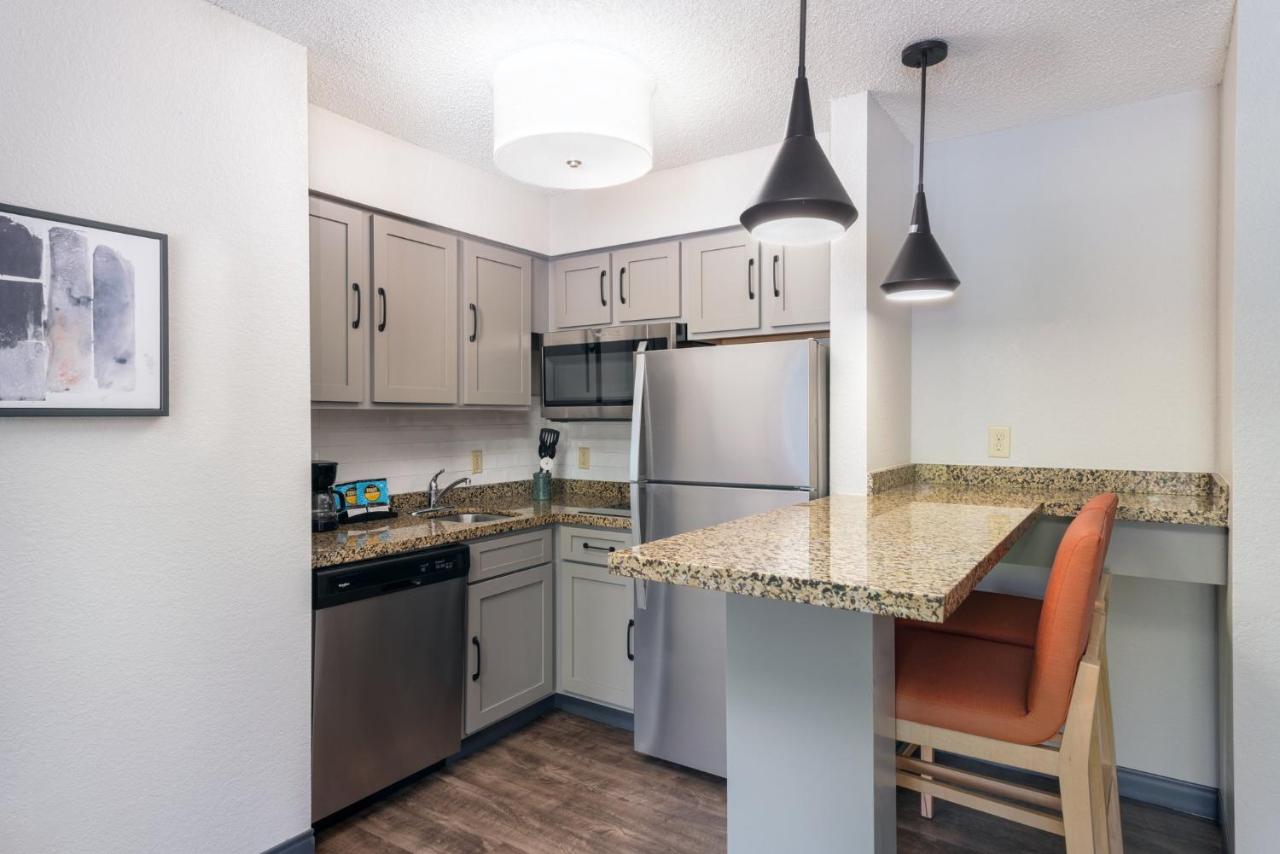 One-Bedroom Double Suite with Sofa Bed - Non-Smoking at Candlewood Suites Eagan Arpt South - Mall Area by IHG