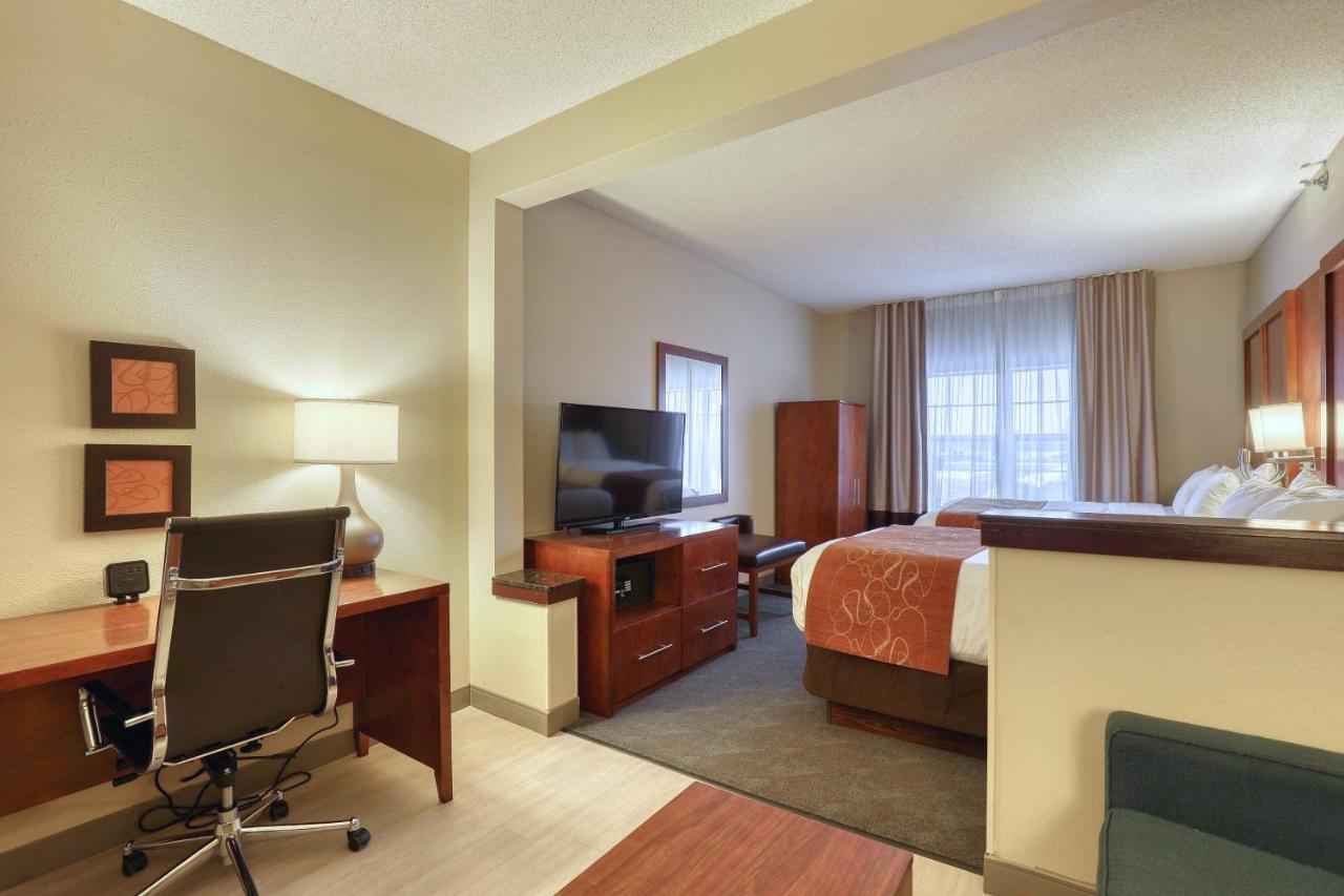 Double Suite with Two Double Beds - Non-Smoking at Comfort Suites Appleton Airport