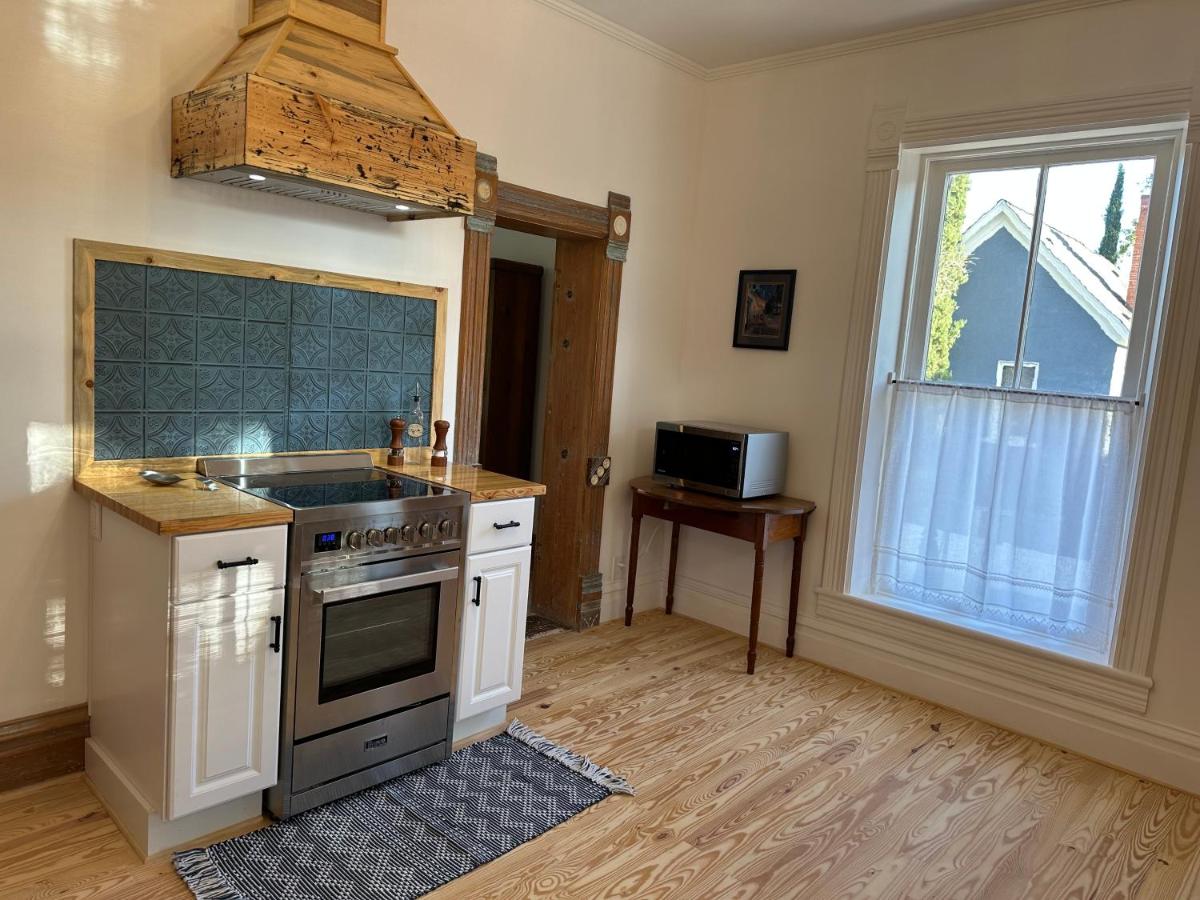 | The Cottage at 241 North