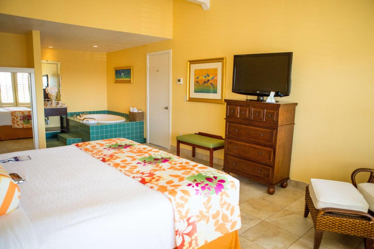  | Best Western Plus Yacht Harbor Inn