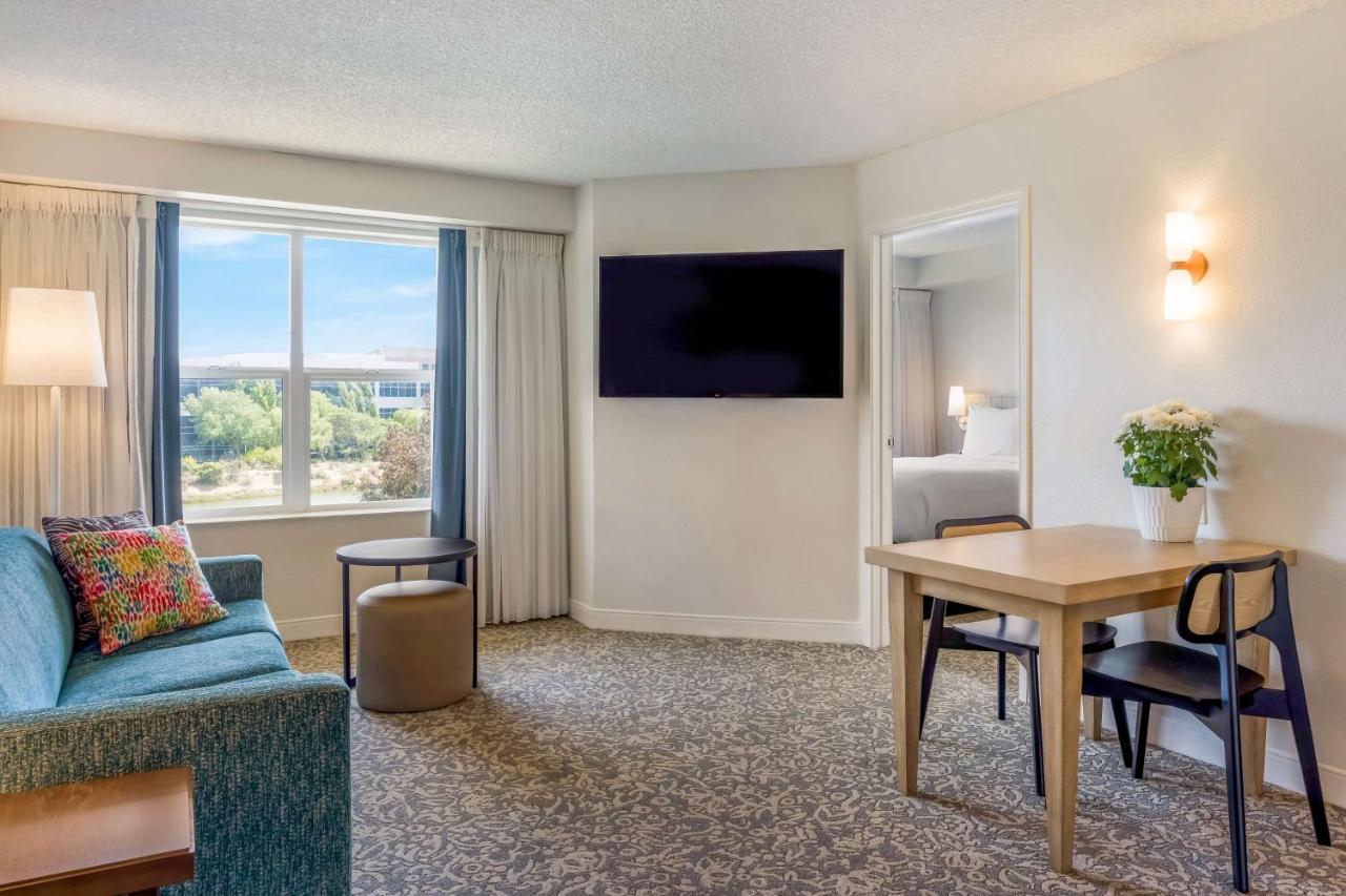 Hearing Accessible One Bedroom Suite Queen at Sonesta ES Suites San Francisco Airport Oyster Point Waterfront