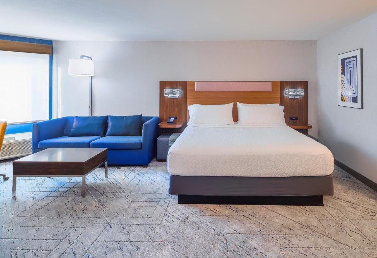 | Holiday Inn Express La Mesa Near SDSU, an IHG Hotel
