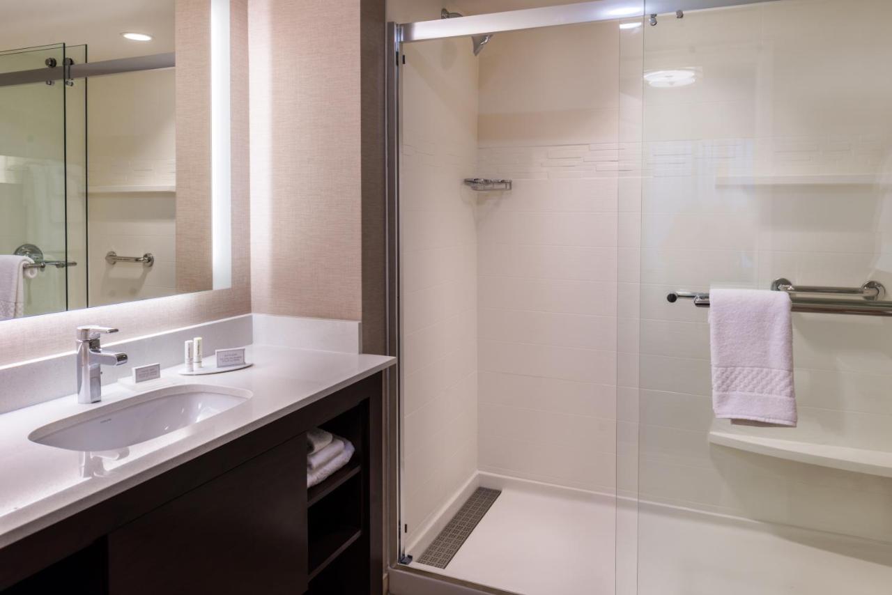 | Residence Inn by Marriott Seattle University District