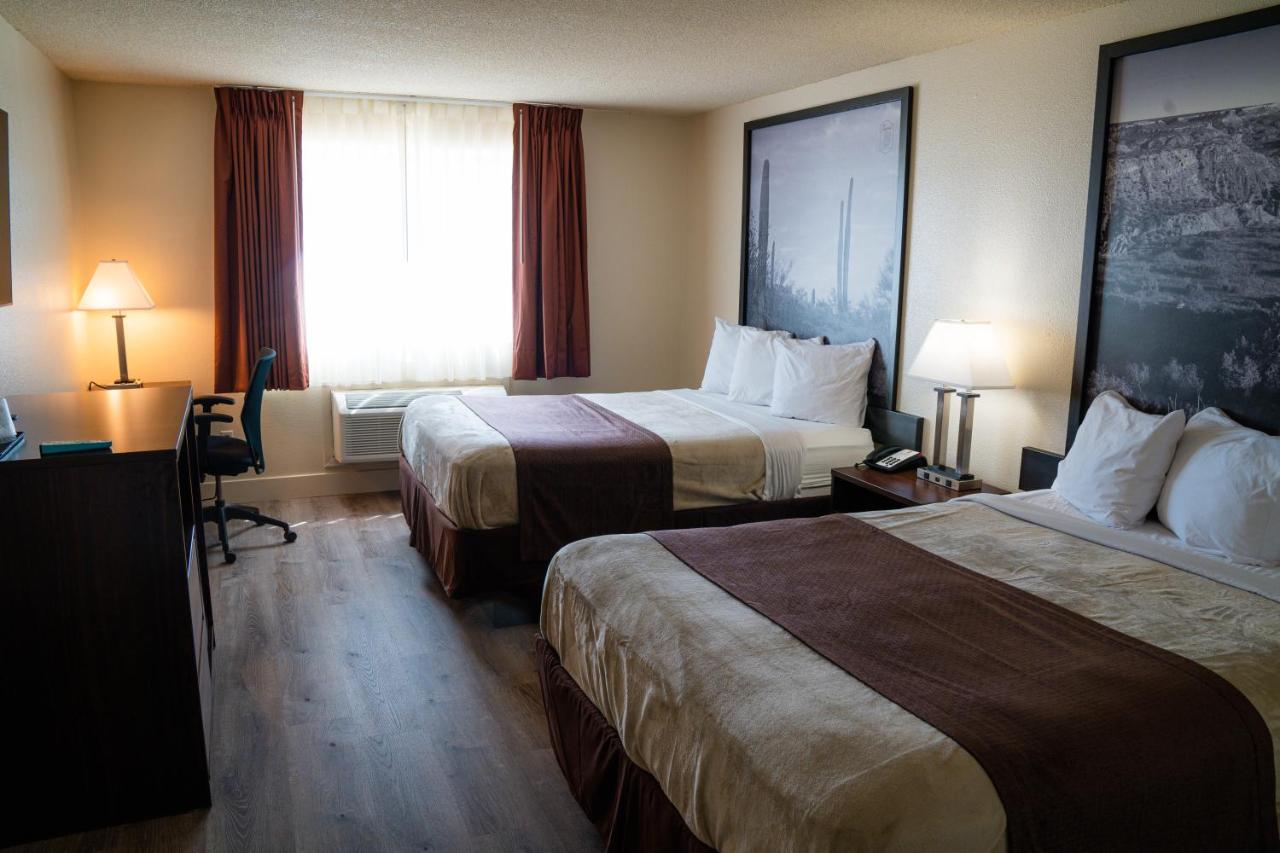Queen Room with Two Queen Beds - Non-Smoking at Super 8 by Wyndham Yuma