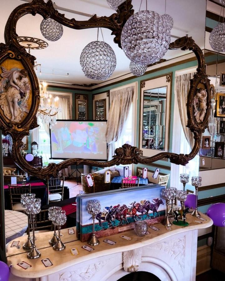  | Maxwell Mansion Hotel