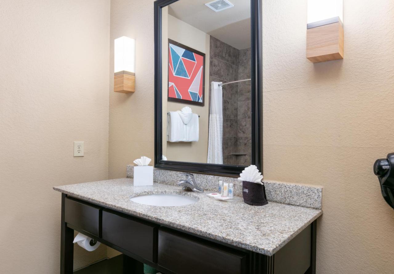 Queen Suite with Two Queen Beds - Non-Smoking at Comfort Suites Arlington - Entertainment District