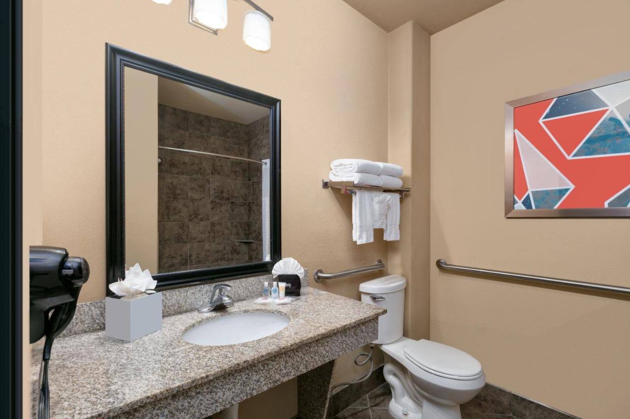 Queen Suite with Two Queen Beds - Non-Smoking at Comfort Suites Arlington - Entertainment District