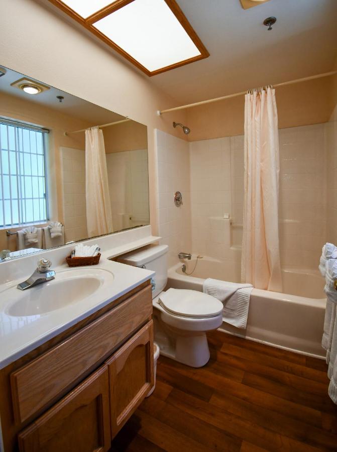 Deluxe Apartment at North Bay at Lake Arrowhead
