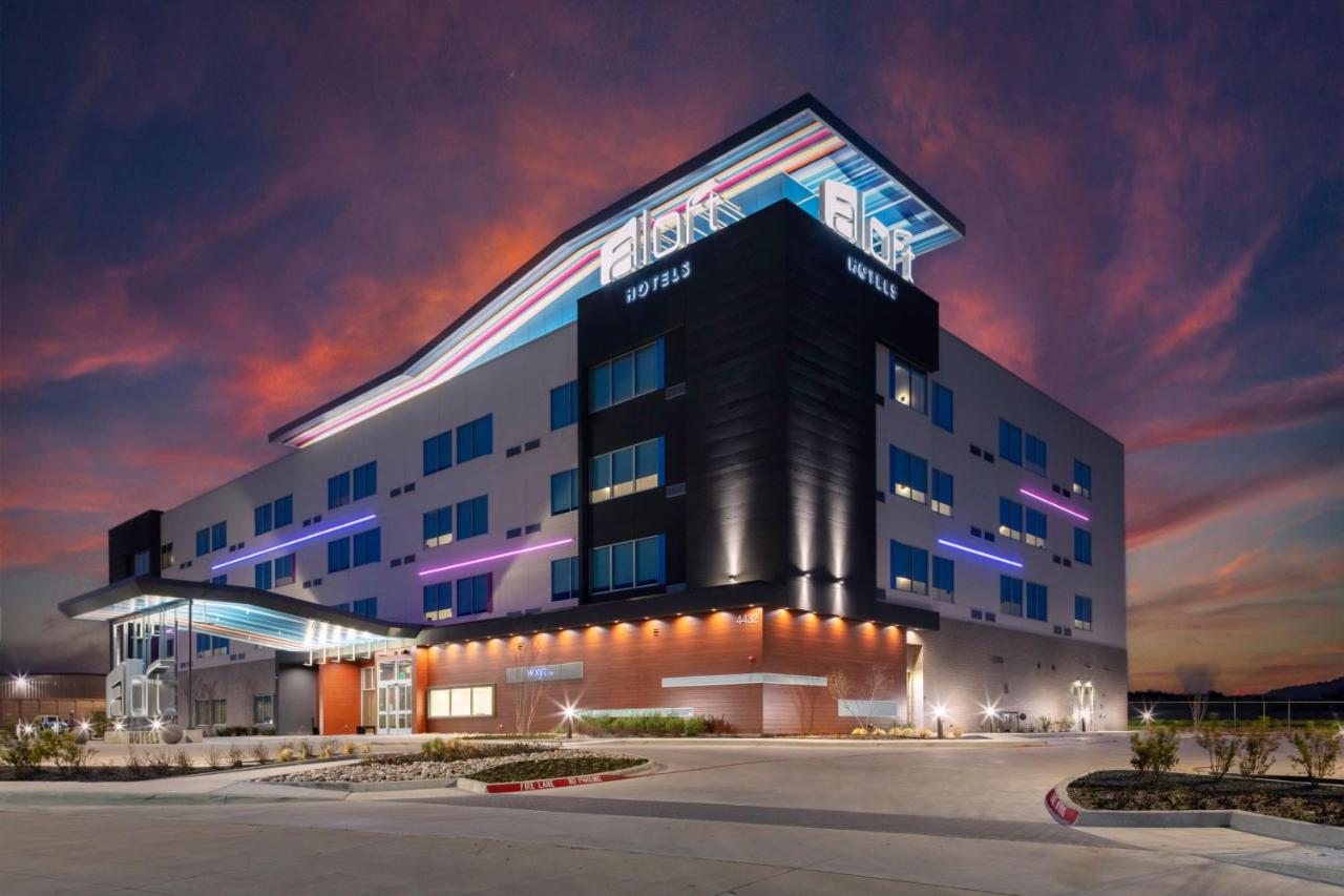 | Aloft Dallas Arlington South