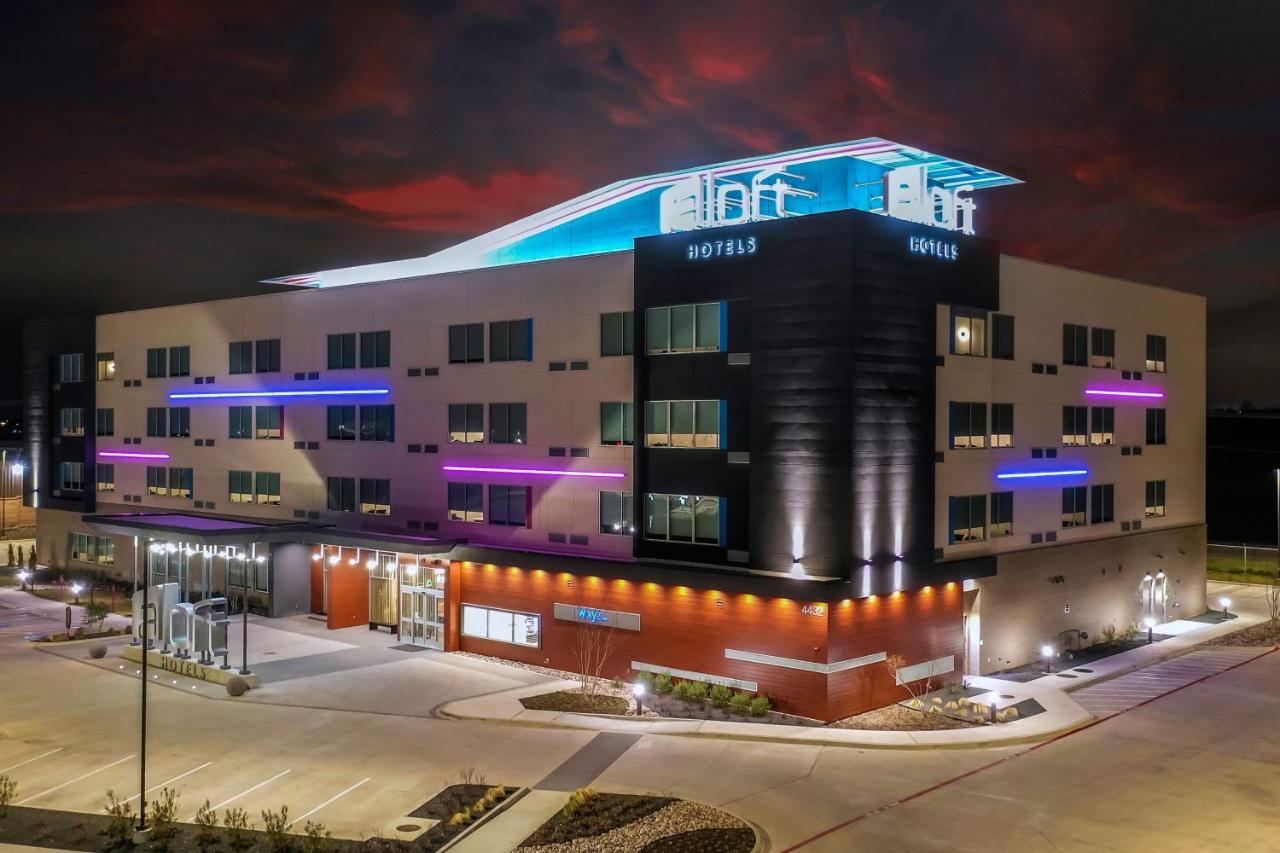 | Aloft Dallas Arlington South