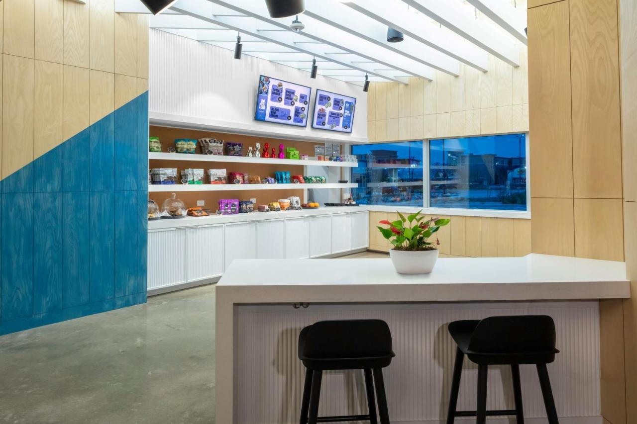 | Aloft Dallas Arlington South