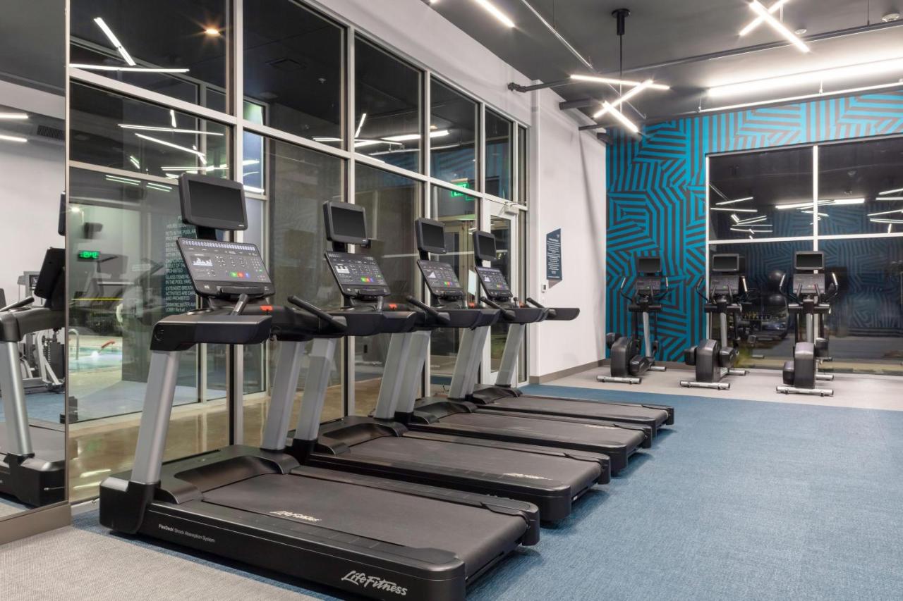 | Aloft Dallas Arlington South
