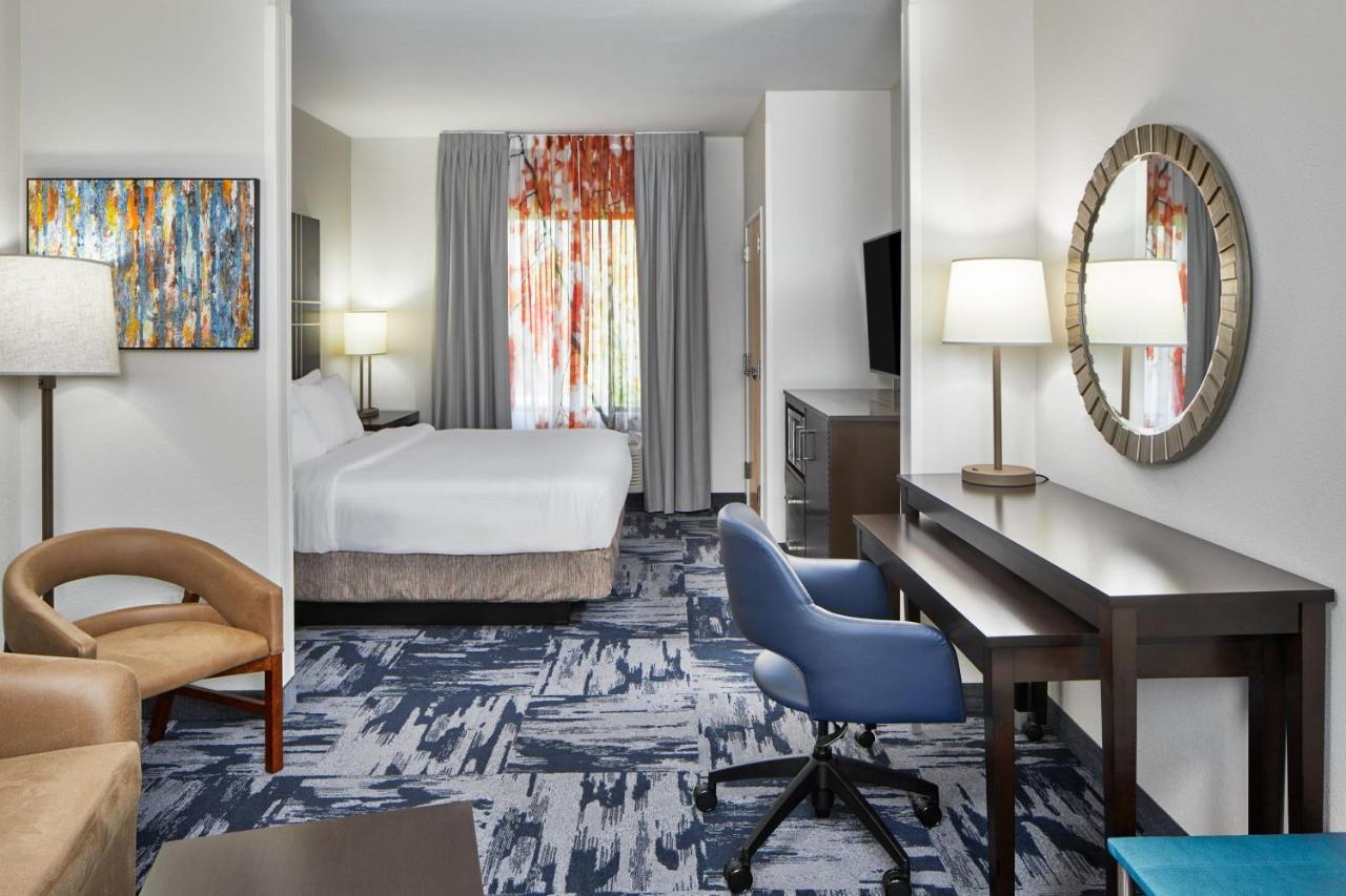 King Studio at Fairfield Inn and Suites Gainesville