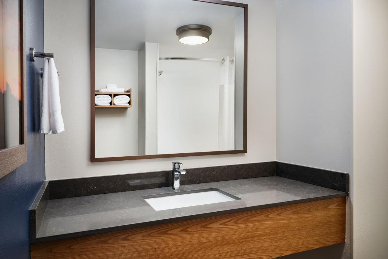 Queen Room with Two Queen Beds at Fairfield Inn & Suites by Marriott Auburn Opelika