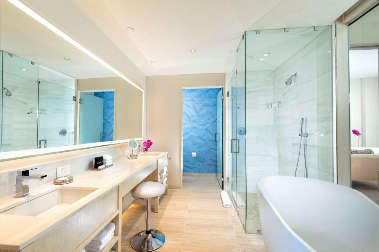 One-Bedroom King Suite at HALL Arts Hotel Dallas, Curio Collection by Hilton
