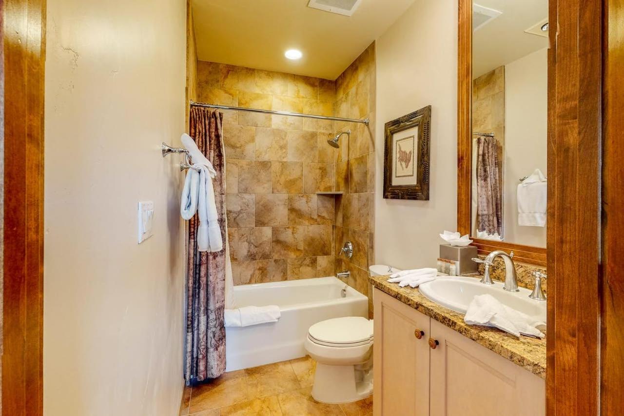 Two-Bedroom Apartment at BlueSky Breckenridge